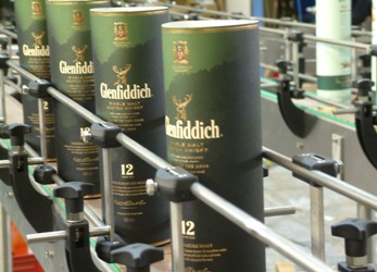 Slat Conveyor for Bottle Cartons